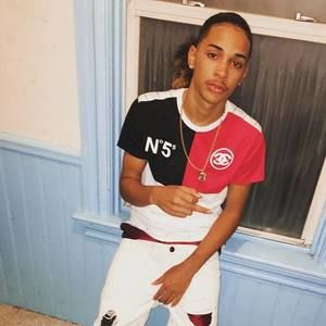 Meet your Posher, Chris